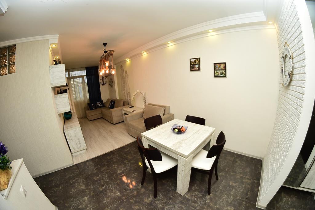 Stars Apartment باتومي المظهر الخارجي الصورة